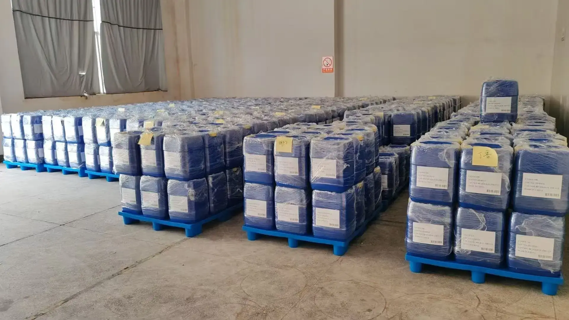 Bulk essential oils shipment (18)