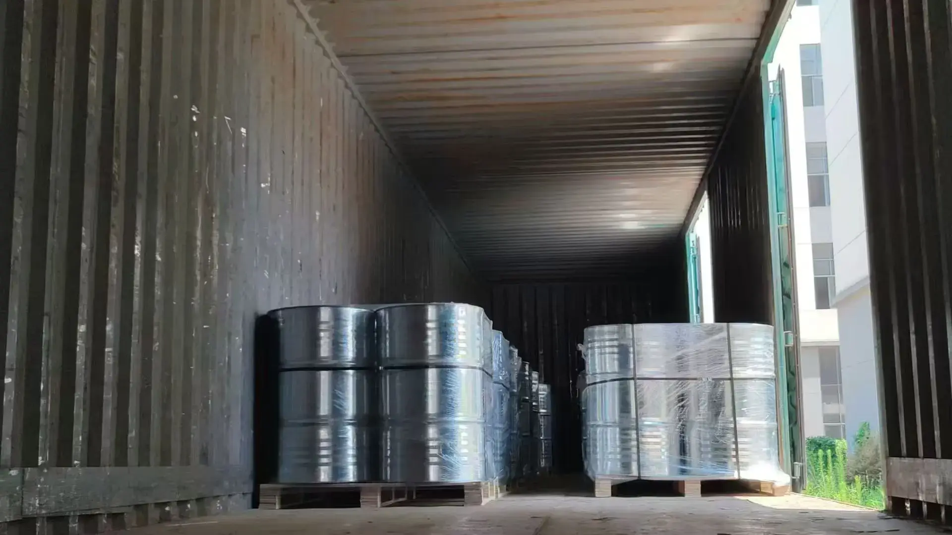 Bulk essential oils shipment (2)